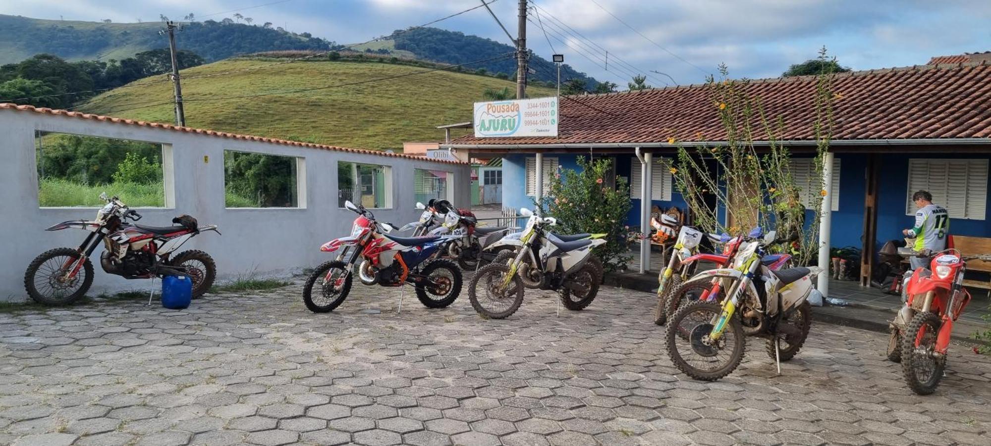 Pousada Ajuru Aiuruoca Exterior foto